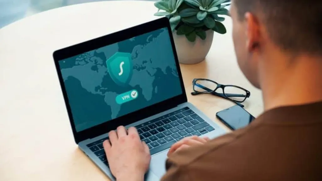 découvrez comment garantir votre anonymat en ligne grâce à des outils et pratiques sécurisées. explorez les meilleures stratégies pour protéger votre vie privée sur internet.
