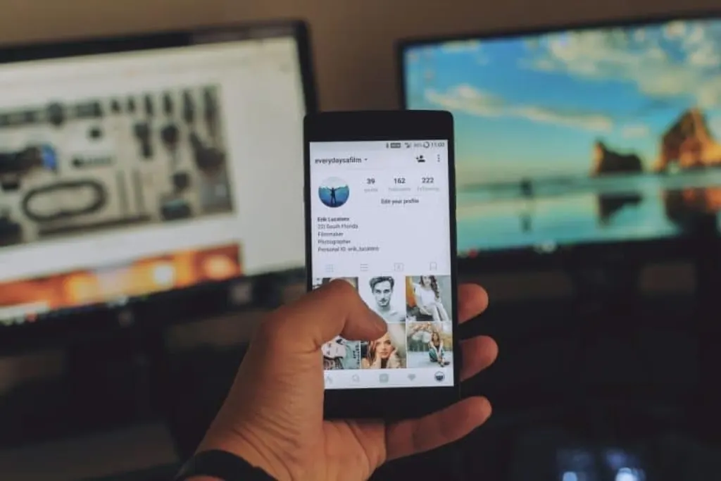 découvrez l'univers captivant des réseaux sociaux : stratégies, tendances et astuces pour optimiser votre présence en ligne et engager votre audience efficacement.