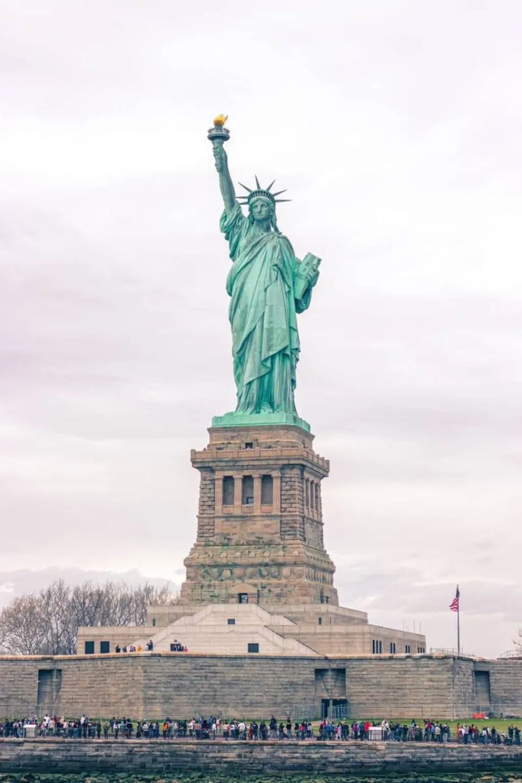découvrez les enjeux et les opportunités liés à l'immigration. informez-vous sur les processus, les droits et les démarches à suivre pour faciliter votre intégration dans un nouveau pays.