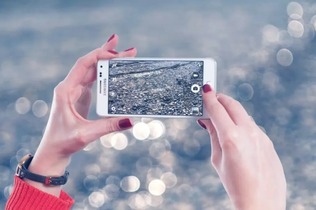 découvrez notre sélection de smartphones dernier cri : performances, design élégant, et fonctionnalités innovantes pour répondre à tous vos besoins quotidiens. trouvez le modèle idéal qui vous accompagnera partout.