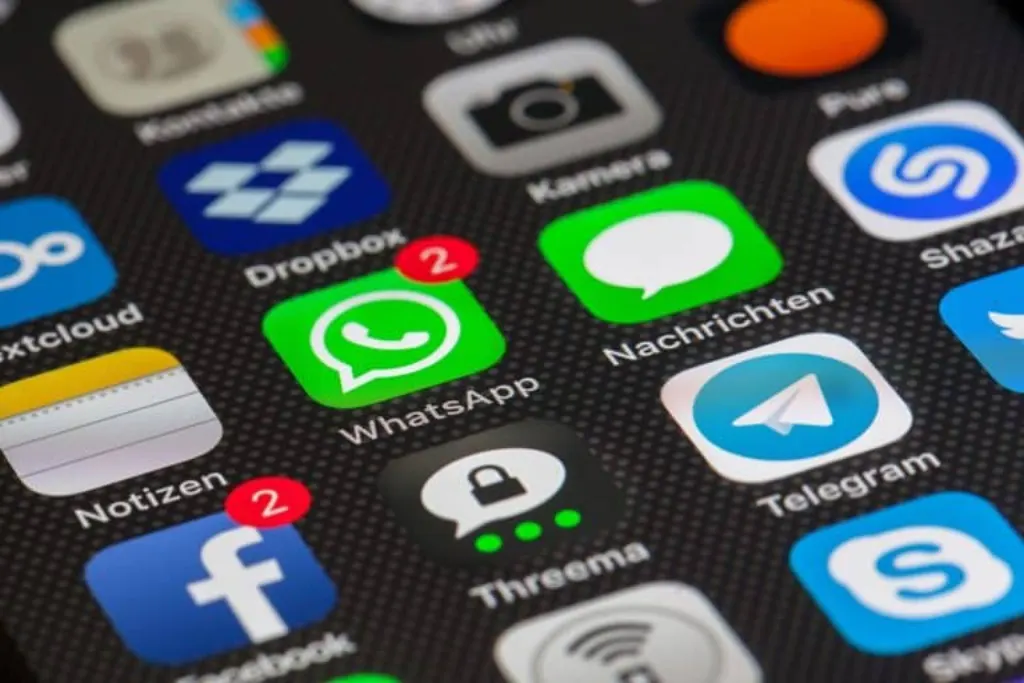 découvrez l'univers des réseaux sociaux : conseils, stratégies et tendances pour optimiser votre présence en ligne. explorez comment engager votre audience et maximiser l'impact de votre communication digitale.