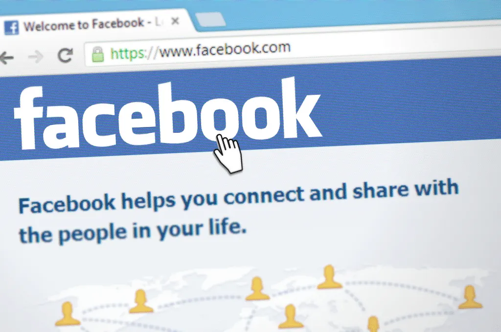 découvrez comment les médias sociaux transforment notre façon de communiquer, d'interagir et de partager des informations. explorez les dernières tendances, stratégies et meilleures pratiques pour maximiser votre présence en ligne et engager votre audience.