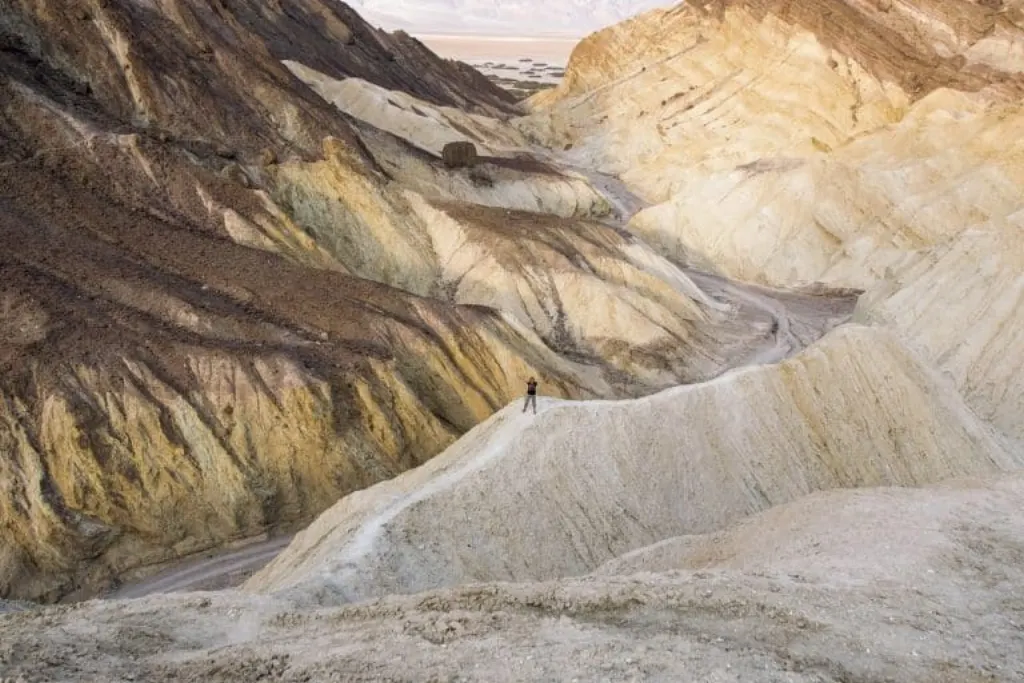 découvrez la beauté des parcs de californie, des paysages époustouflants aux activités de plein air incontournables. explorez la nature sauvage, des plages aux montagnes, et plongez dans l'aventure au cœur de ce magnifique état.