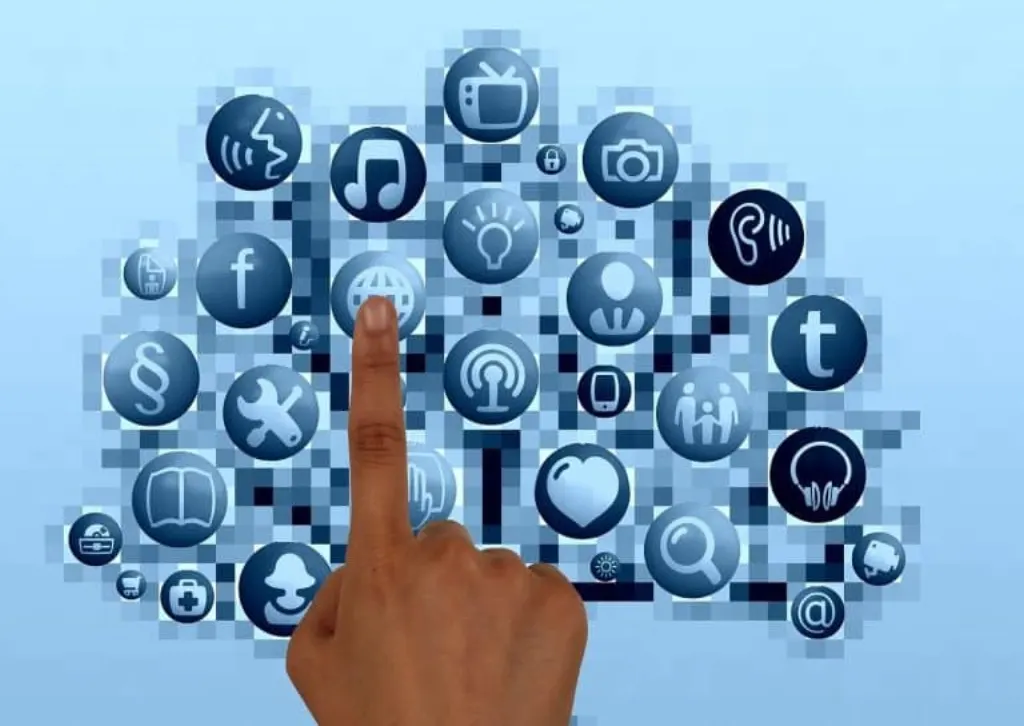découvrez les dernières tendances et stratégies pour optimiser votre présence sur les réseaux sociaux, augmenter votre engagement et renforcer votre image de marque.