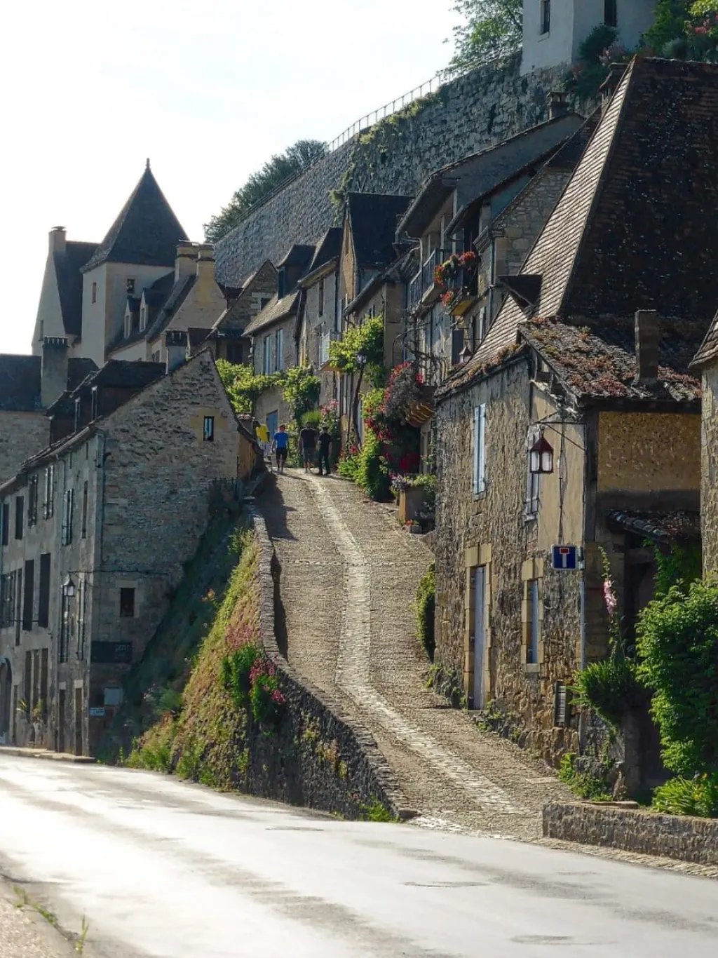 découvrez tout ce qu'il faut savoir sur l'accessibilité : principes, enjeux, bonnes pratiques et solutions pour rendre vos contenus accessibles à tous, y compris aux personnes en situation de handicap.