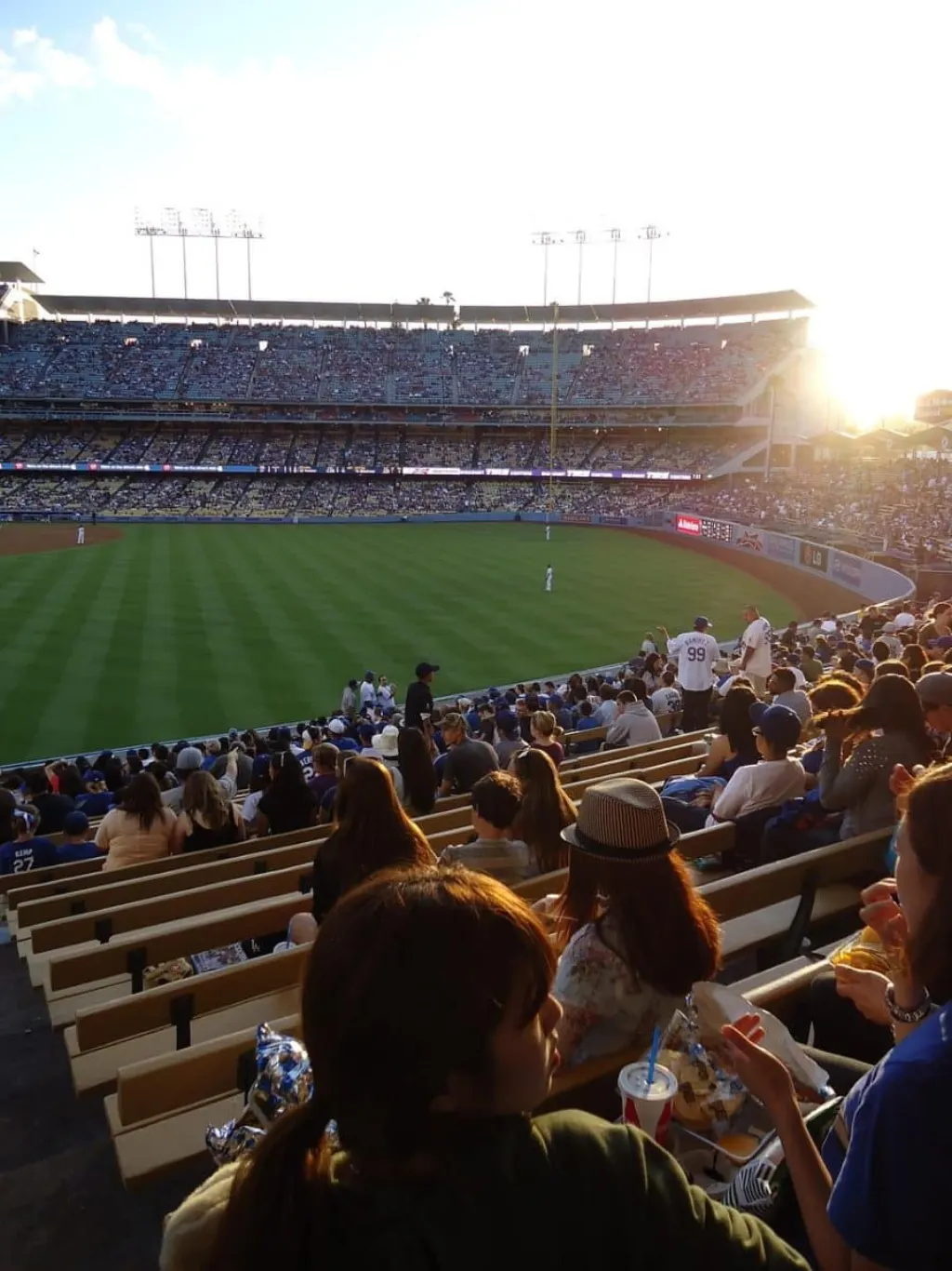 découvrez l'univers des dodgers : actualités, résultats, joueurs stars, histoire de la célèbre équipe de baseball de los angeles. suivez les dernières informations et analyses sur les dodgers.