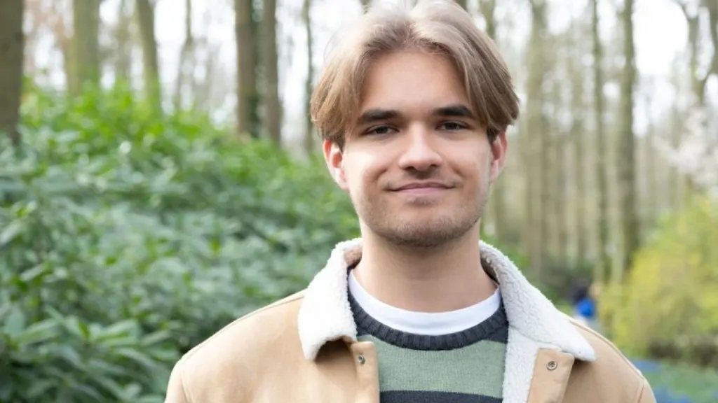 découvrez les mesures essentielles pour prévenir les noyades chez les étudiants et assurer leur sécurité lors des activités aquatiques.