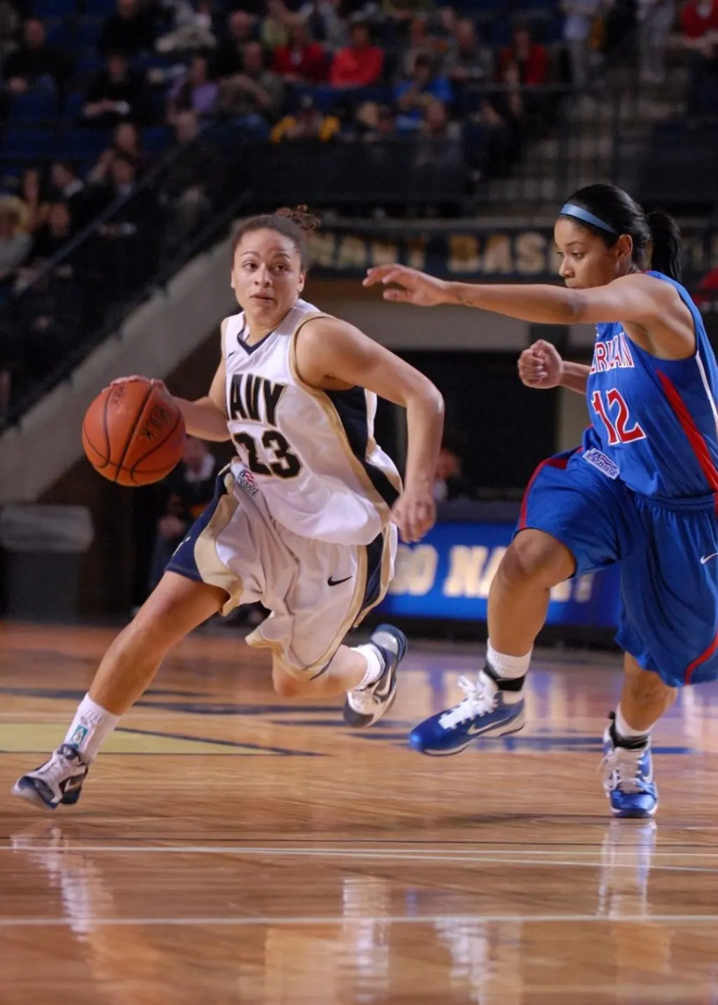 découvrez tout pour les fans de basketball féminin de l'iowa : actualités, résultats, calendriers et analyses des équipes féminines d'iowa.