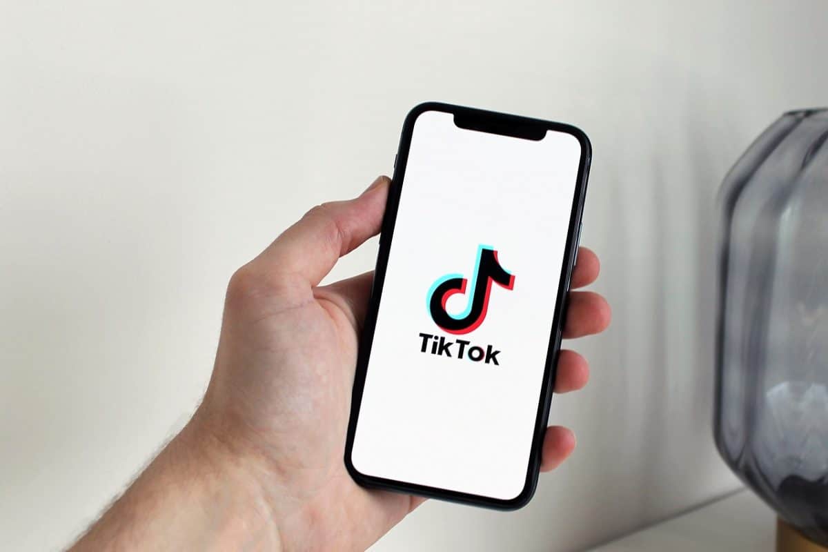 découvrez tiktok, la plateforme de partage de vidéos où créativité et divertissement se rencontrent. explorez des contenus variés, participez à des défis amusants et connectez-vous avec des millions d'utilisateurs à travers le monde.