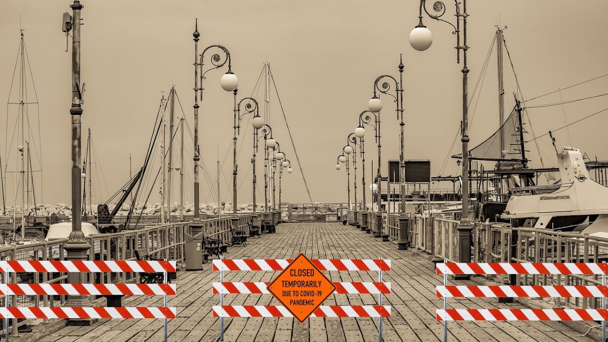 découvrez tout ce qu'il faut savoir sur le confinement : définitions, mesures, impacts et conseils pour bien vivre cette période exceptionnelle.