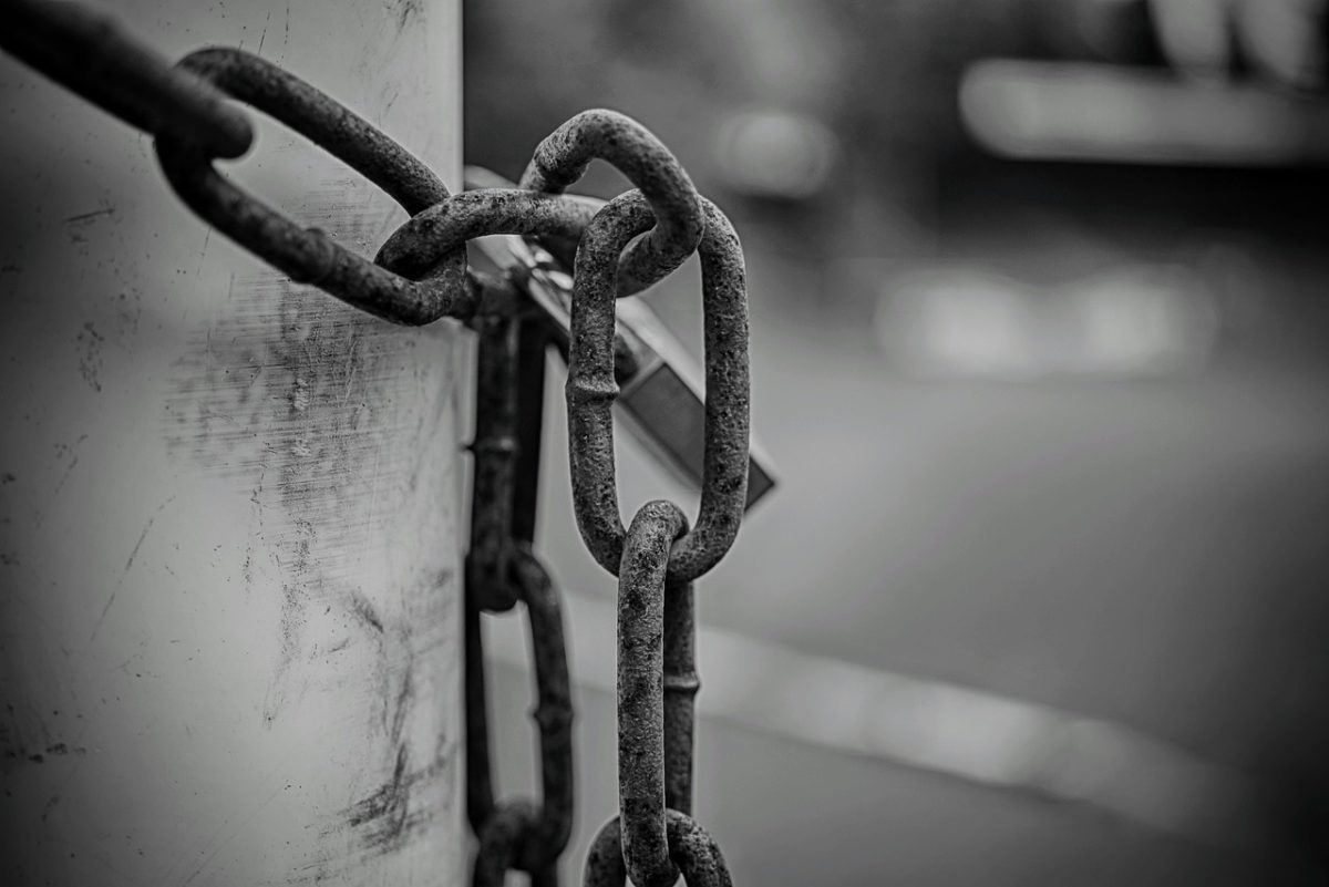 découvrez notre chaîne de fermeture pour cookies, assurant fraîcheur et praticité pour conserver vos biscuits préférés.
