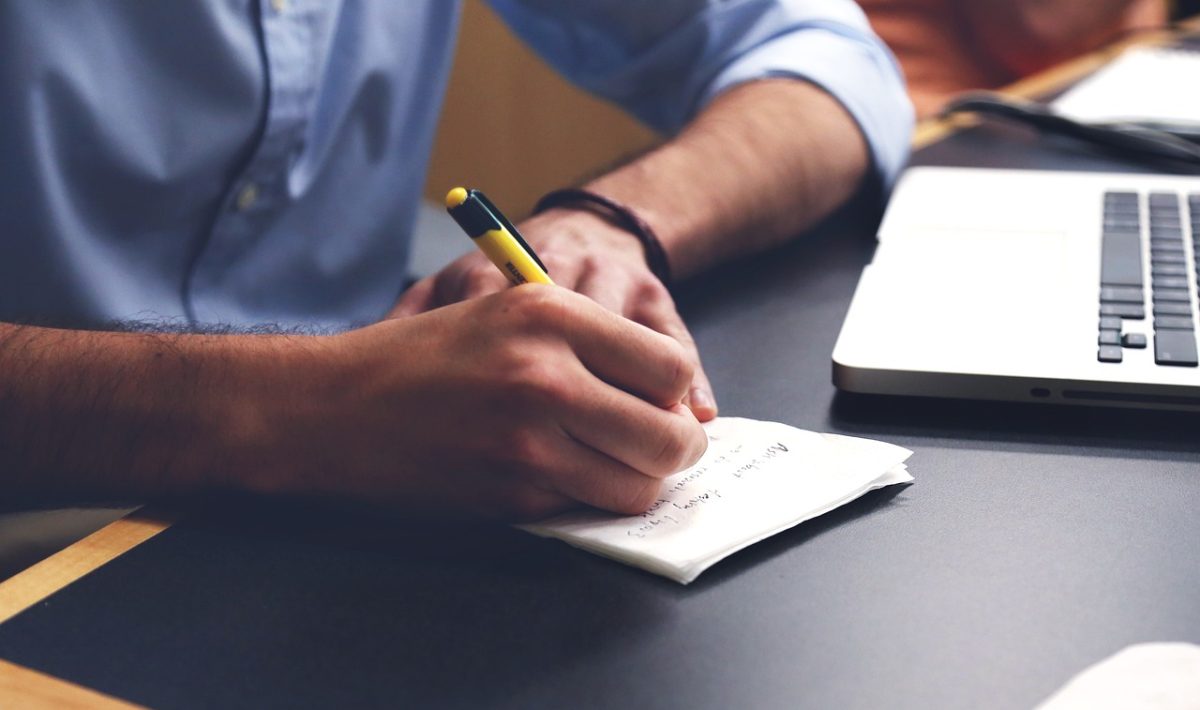 découvrez tout ce qu'il faut savoir sur les ransom notes : définitions, exemples, et conseils pour protéger vos données contre les rançongiciels.